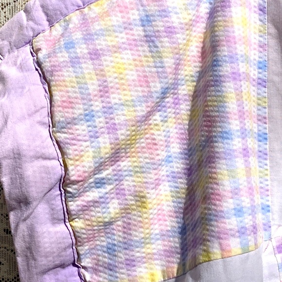 Vintage Embroidered Baby Blanket Quilt 37”x45” 👶🏼 - Picture 8 of 9